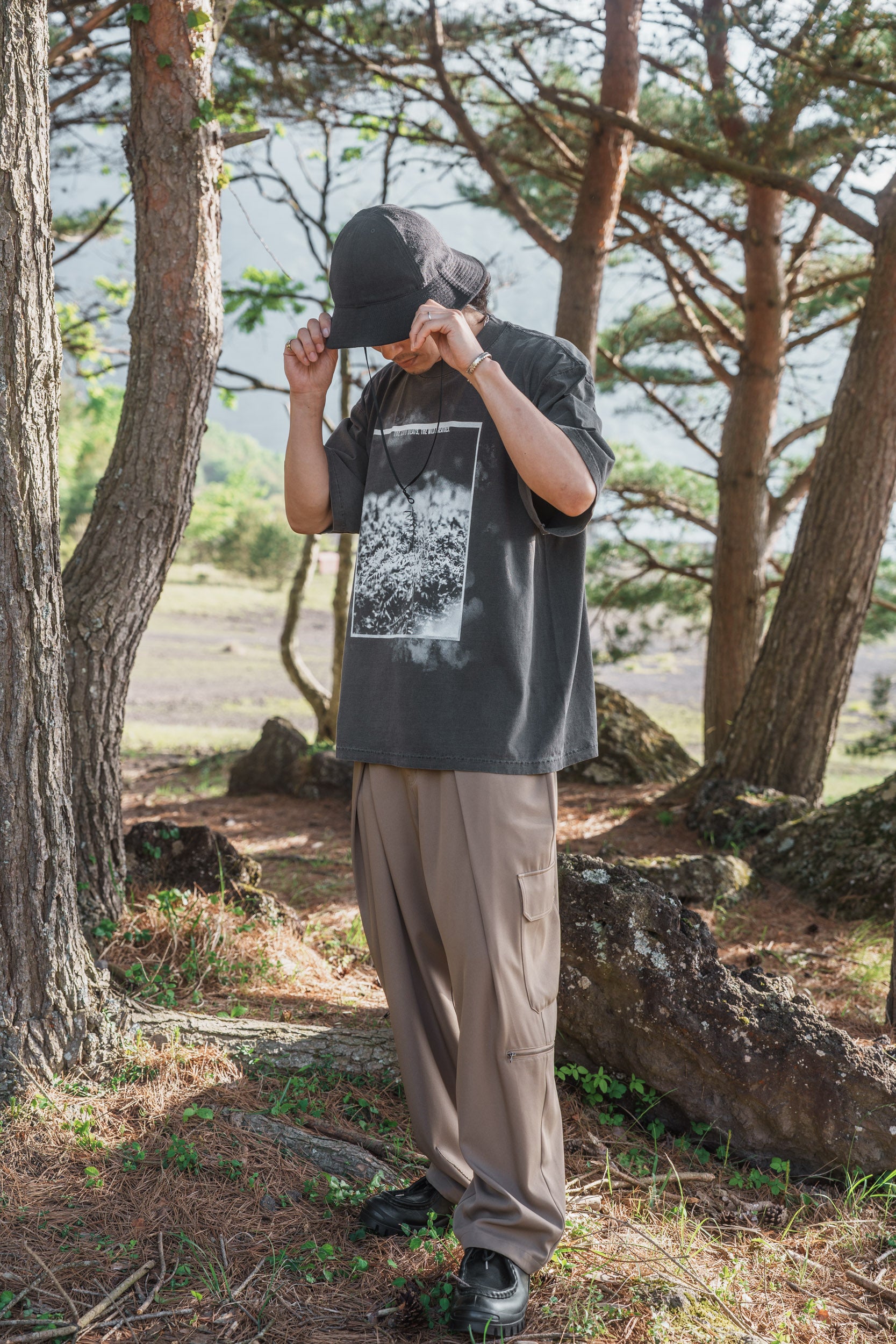 森の苔 T-shirt（Gray）