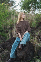 森の蝶 T-shirt（Brown）