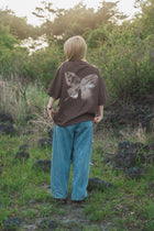 森の蝶 T-shirt（Brown）