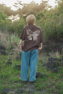 森の蝶 T-shirt（Brown）