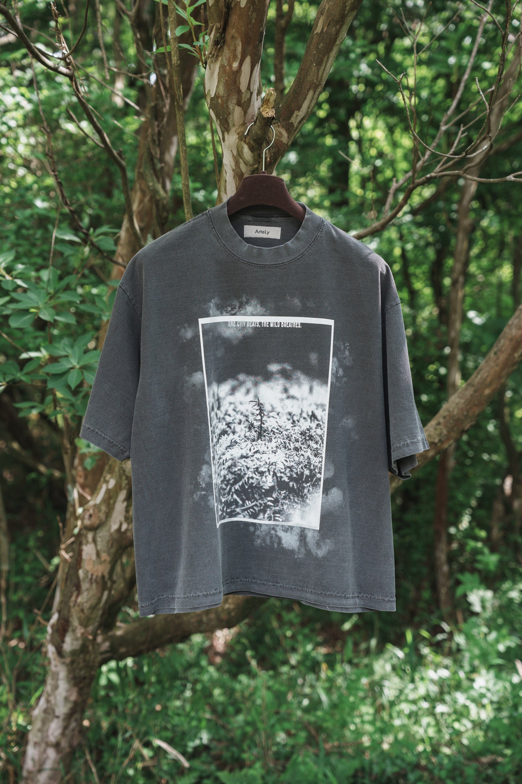 森の苔 T-shirt（Gray）
